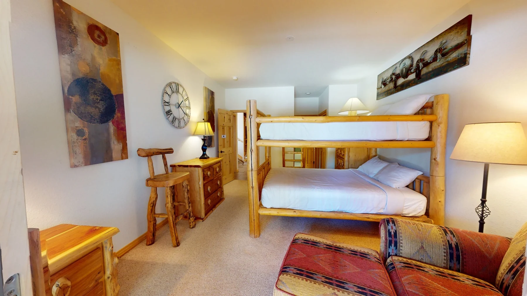 Riverview, bunk bedroom, riverfront luxury vacation rental in Silverthorne, Colorado